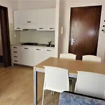 In 37069 ביביונה